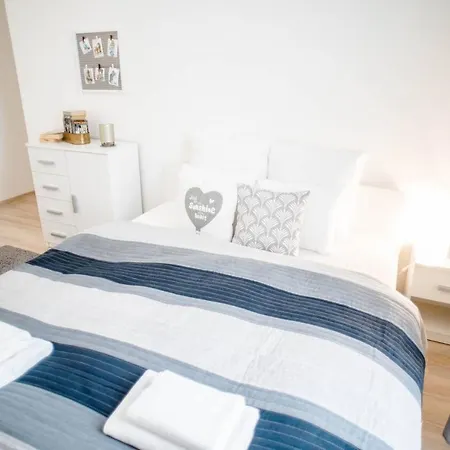 Apartament Comfy, Renewed 3 Bedroom In Center Budapeszt