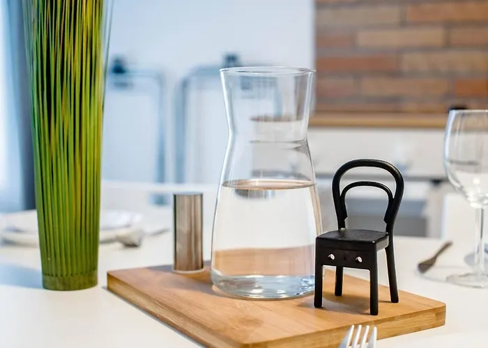 Διαμέρισμα Comfy, Renewed 3 Bedroom In Center